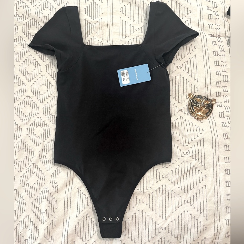 Square neck bodysuit
